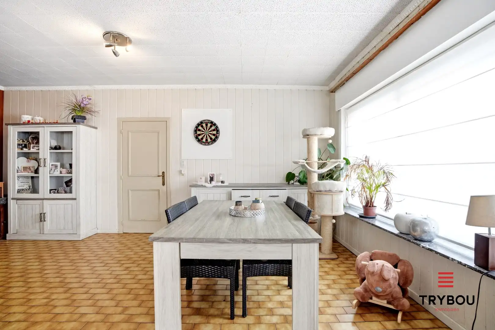 Rustig gelegen woning met 3 slaapkamers, garage en zolder in Houthulst foto 9