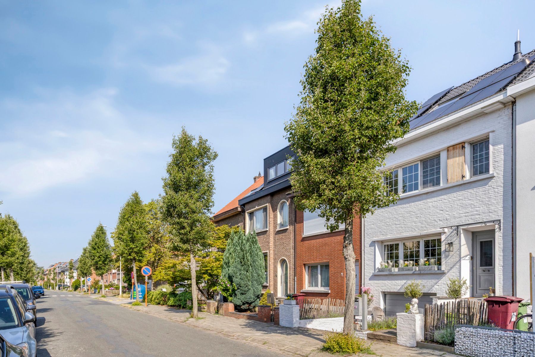 Sfeervolle woning met grote garage en tuin nabij het centrum foto 26