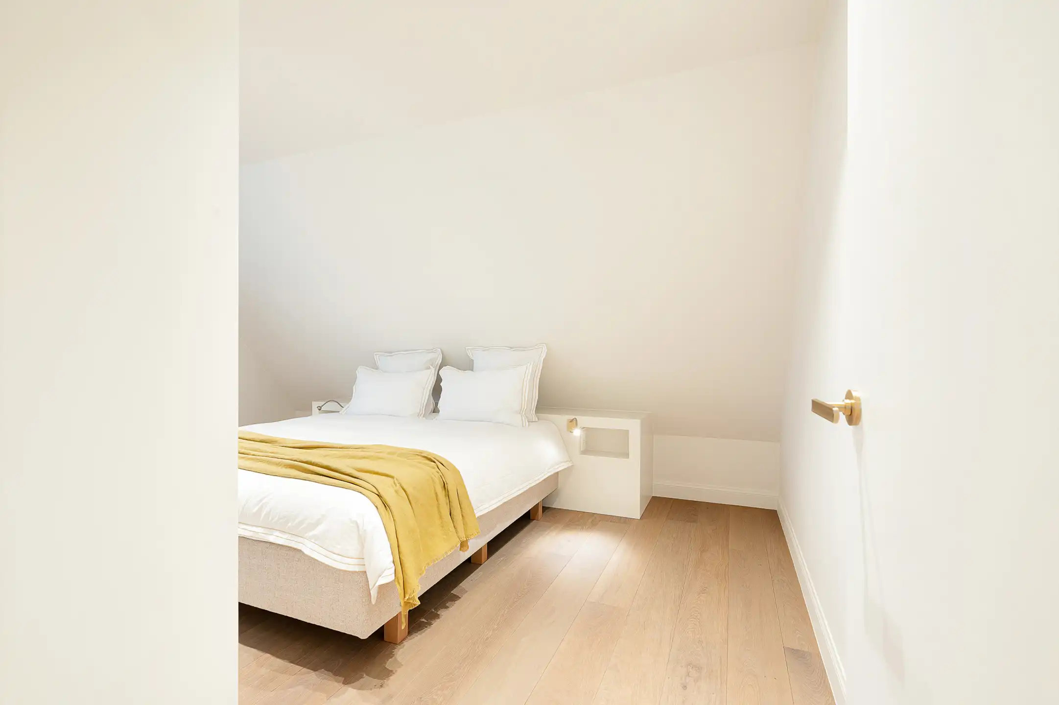 Alleenstaande villa, gelegen in een residentiële omgeving foto 25