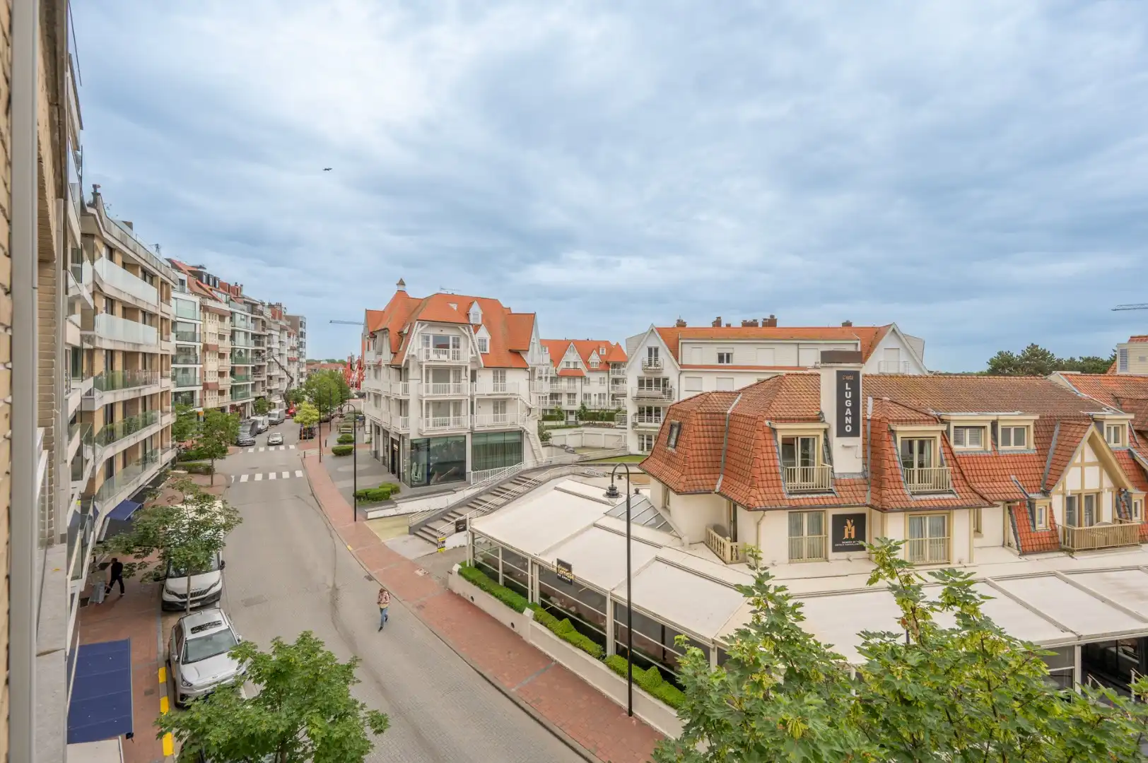 Lichtrijk 1 slaapkamerappartement in hartje Zoute met open zicht foto 10