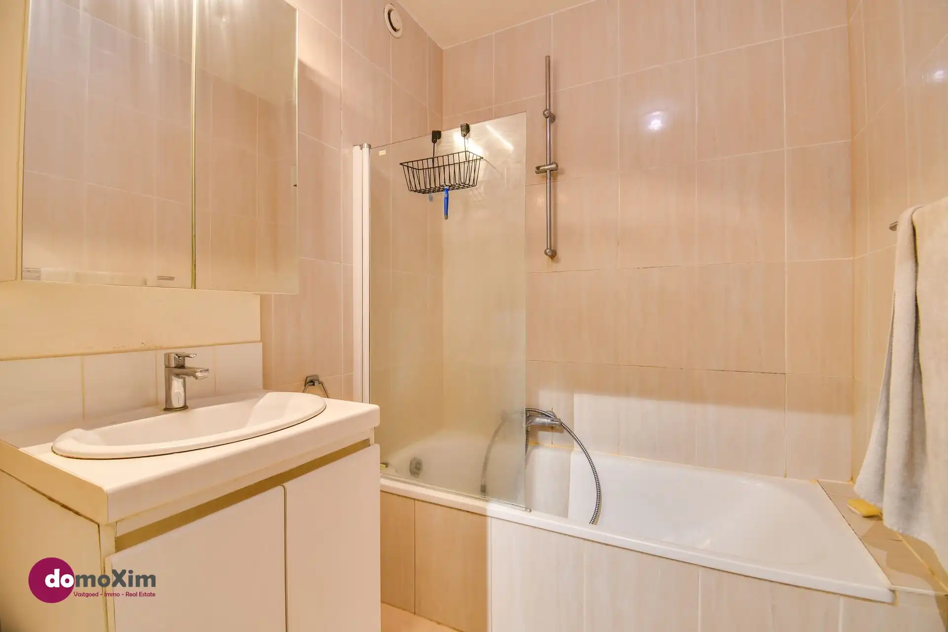 Gemeubeld appartement met 2 slaapkamers in het hart van Brussel foto 8