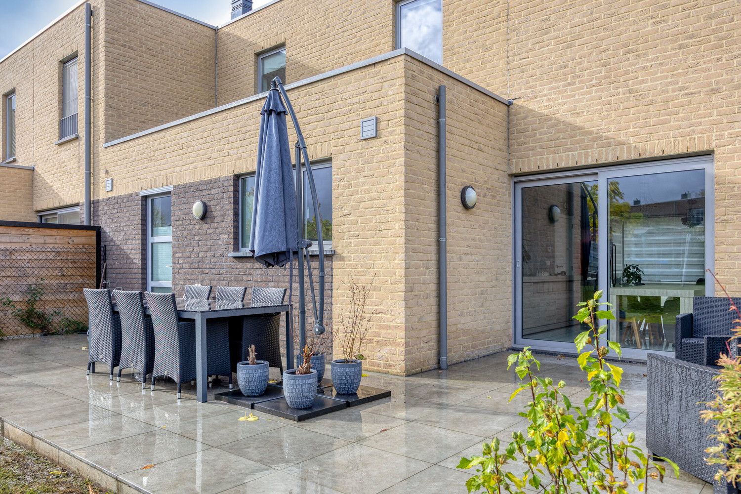 GEZINSVRIENDELIJKE HOB (2014) IN RUSTIGE STRAAT TE DIEST! foto 12