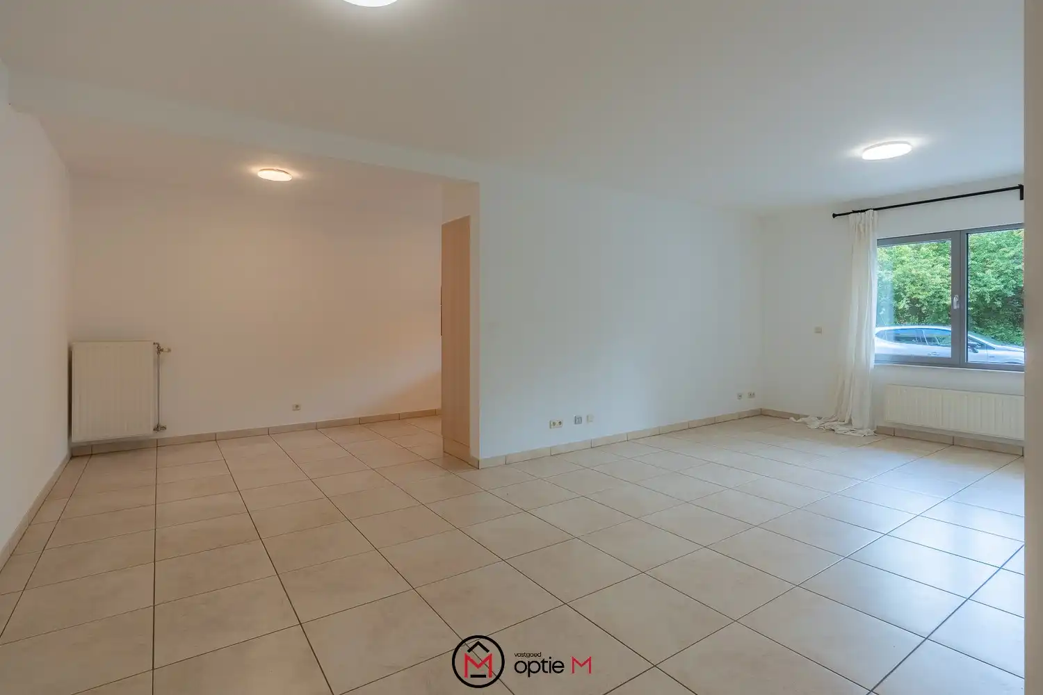 Ruim gelijkvloers appartement te koop vlakbij centrum Hasselt foto 3