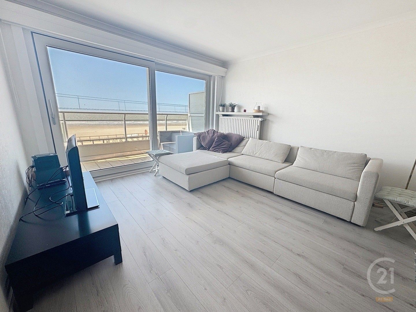 Appartement met 2 slaapkamers én zeezicht! foto 1