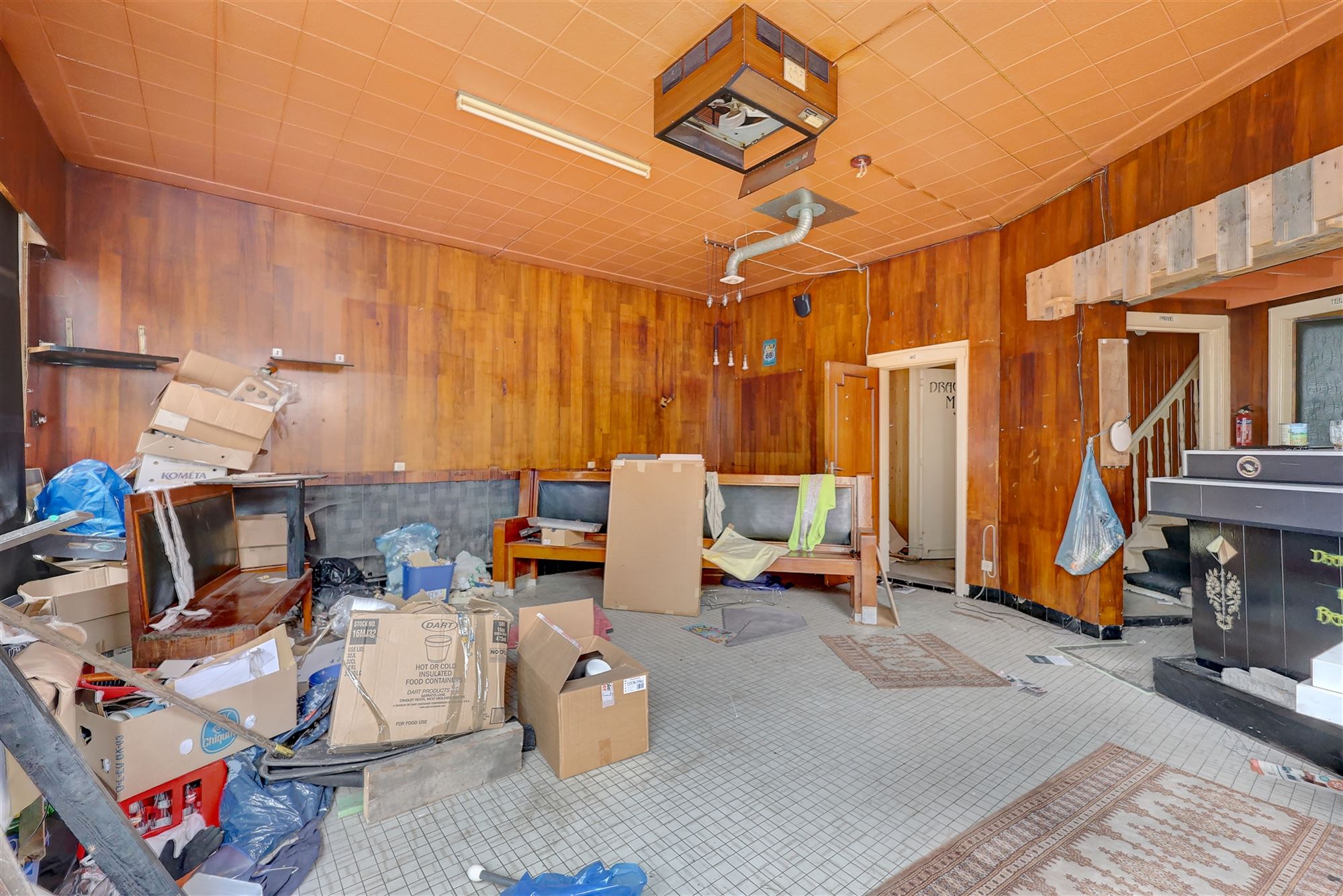 Te renoveren handelshuis op ideale locatie in Lier foto 2