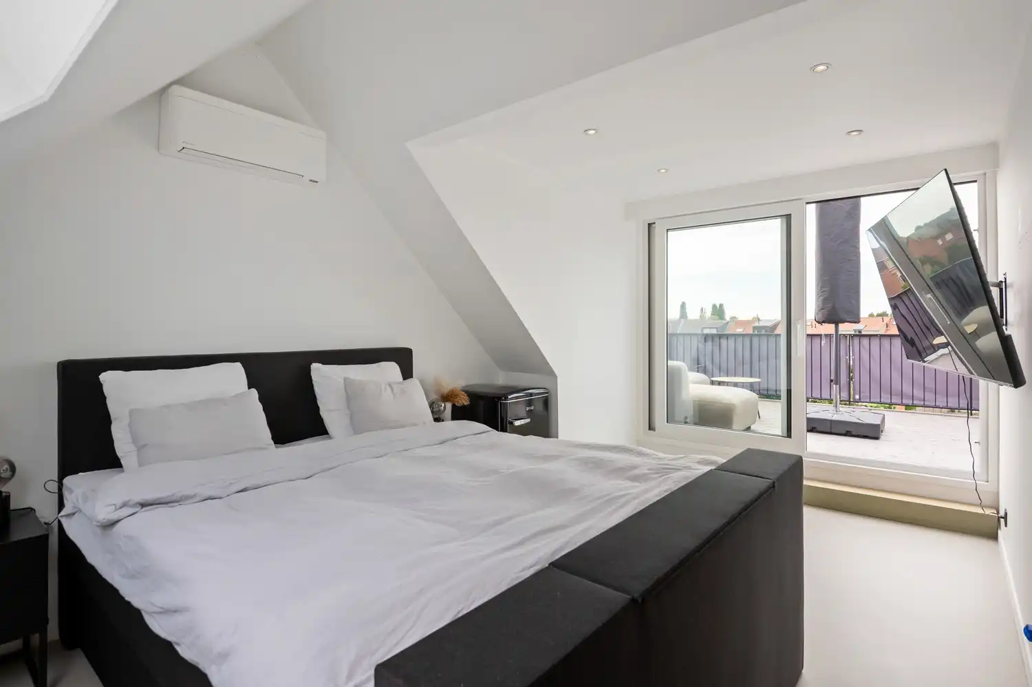 Instapklare woning met 3 slaapkamers & tuin te Lier! foto 15