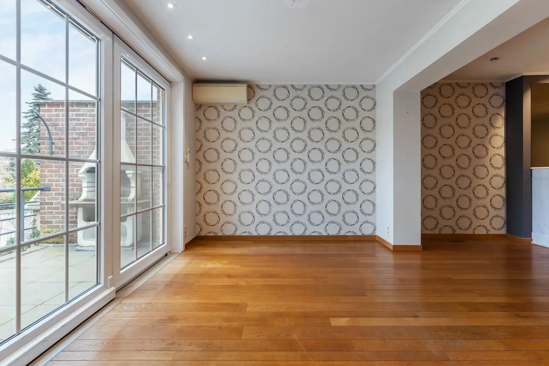 WONING + 5 SLK + 2 LIVINGS + 3 BDK + 4P + TUIN + TERRASSEN foto 4