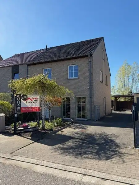 Instapklare woning HOB - mogelijks 4 slaapkamers! foto {{pictureIndex}}