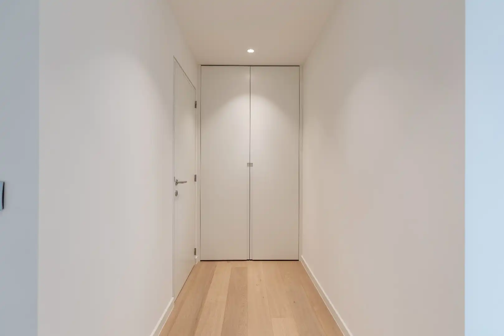 Appartement op de 10de verdieping van 137m² met twee slaapkamers foto 3