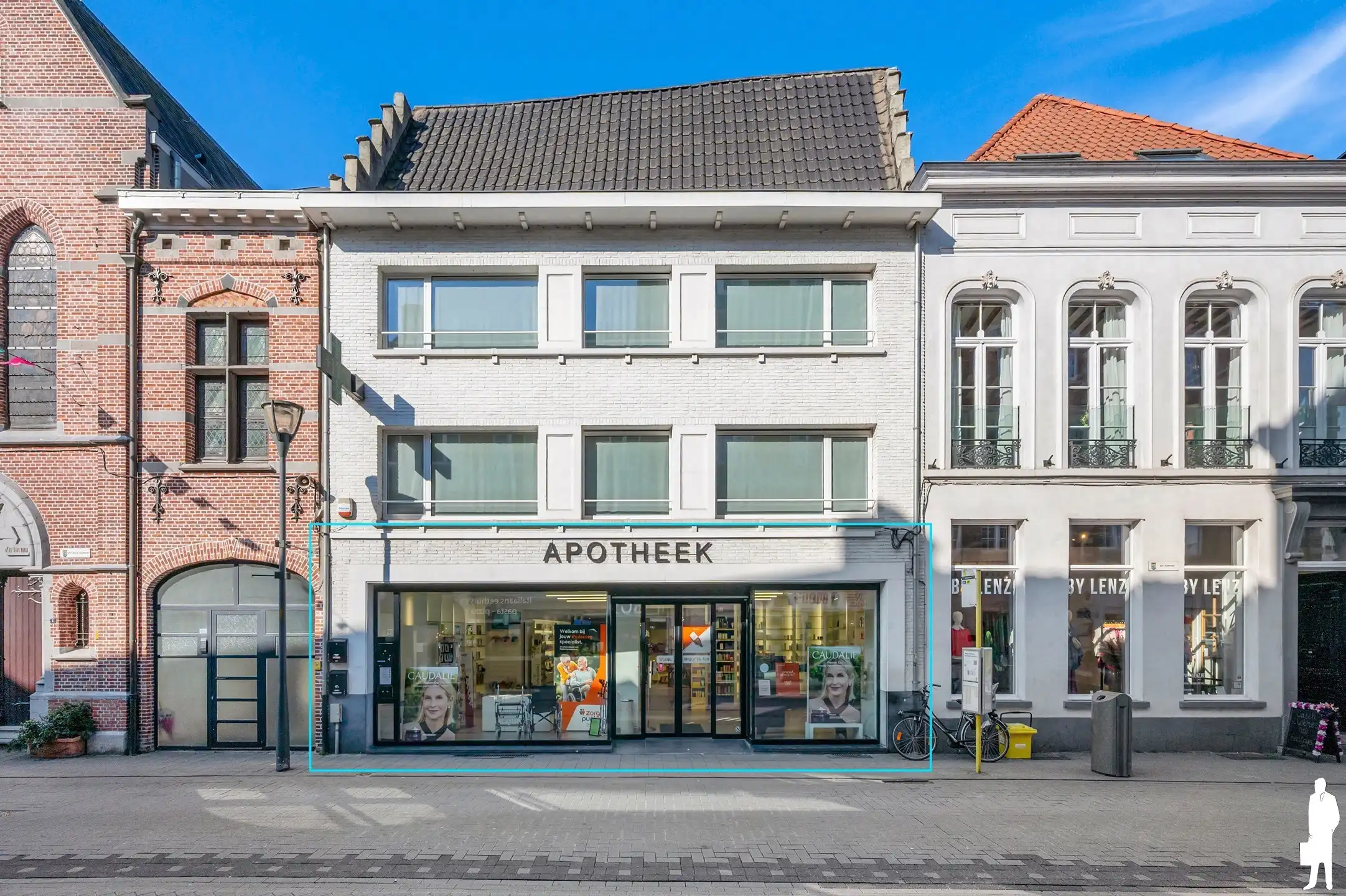 Ruim handelspand van 336 m² in centrum Turnhout foto {{pictureIndex}}