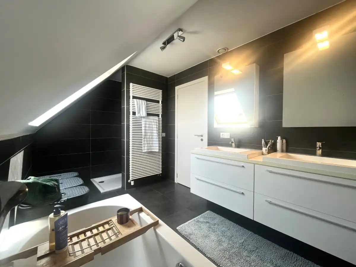 Zonnebeke – Instapklare gezinswoning met 3 slaapkamers en EPC A foto 15
