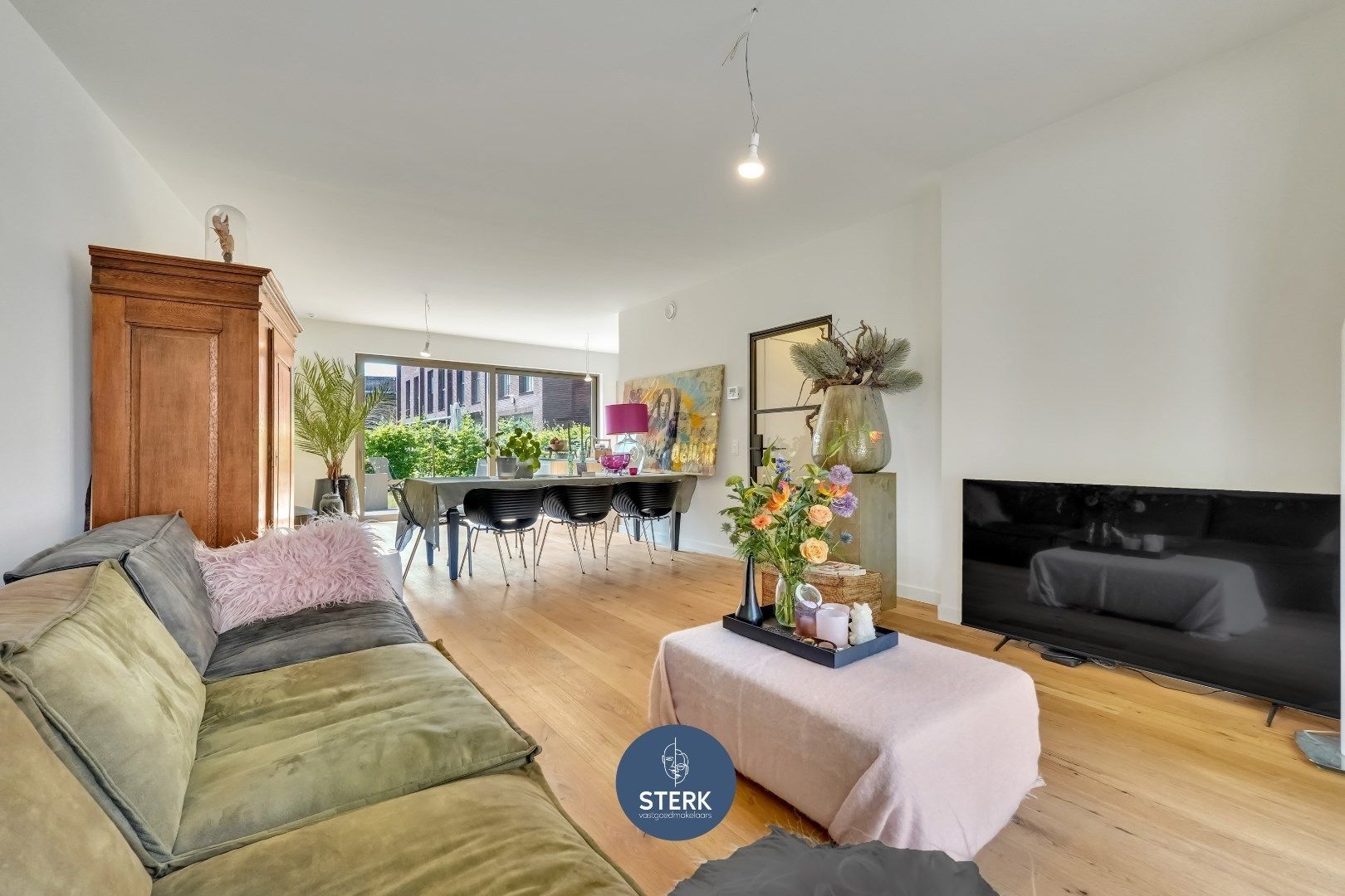 ENERGIEZUINIGE GEZINSWONING IN DE DORPSKERN VAN OUD-REKEM !  foto 3