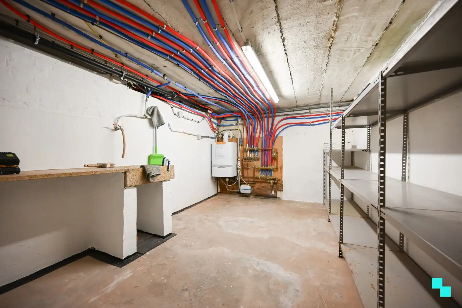 Karaktervolle villa met hedendaags wooncomfort te Izegem foto 21