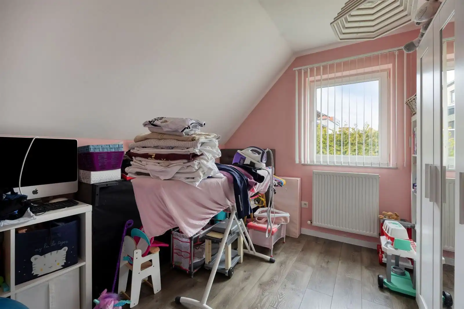 Alleenstaande woning met tuin foto 22