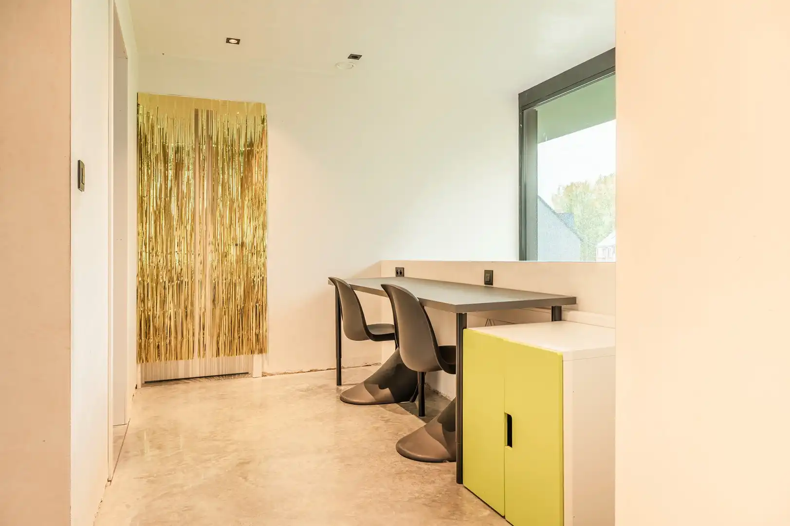 Moderne, energiezuinige woning op 1021 m² vlak bij het Zeekanaal foto 9