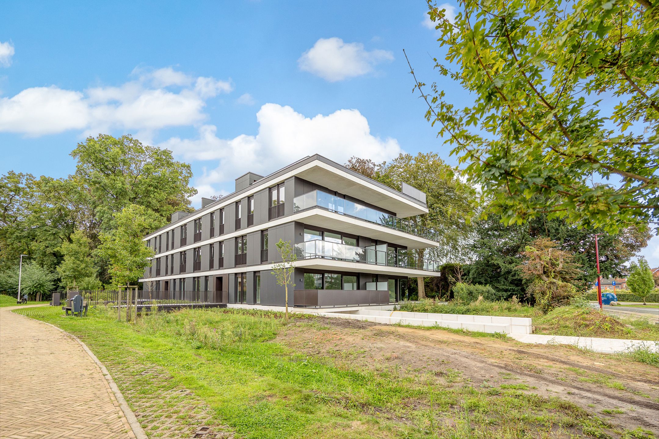 Luxe penthouse met 3 slaapkamers en 2 grote terrassen foto 25