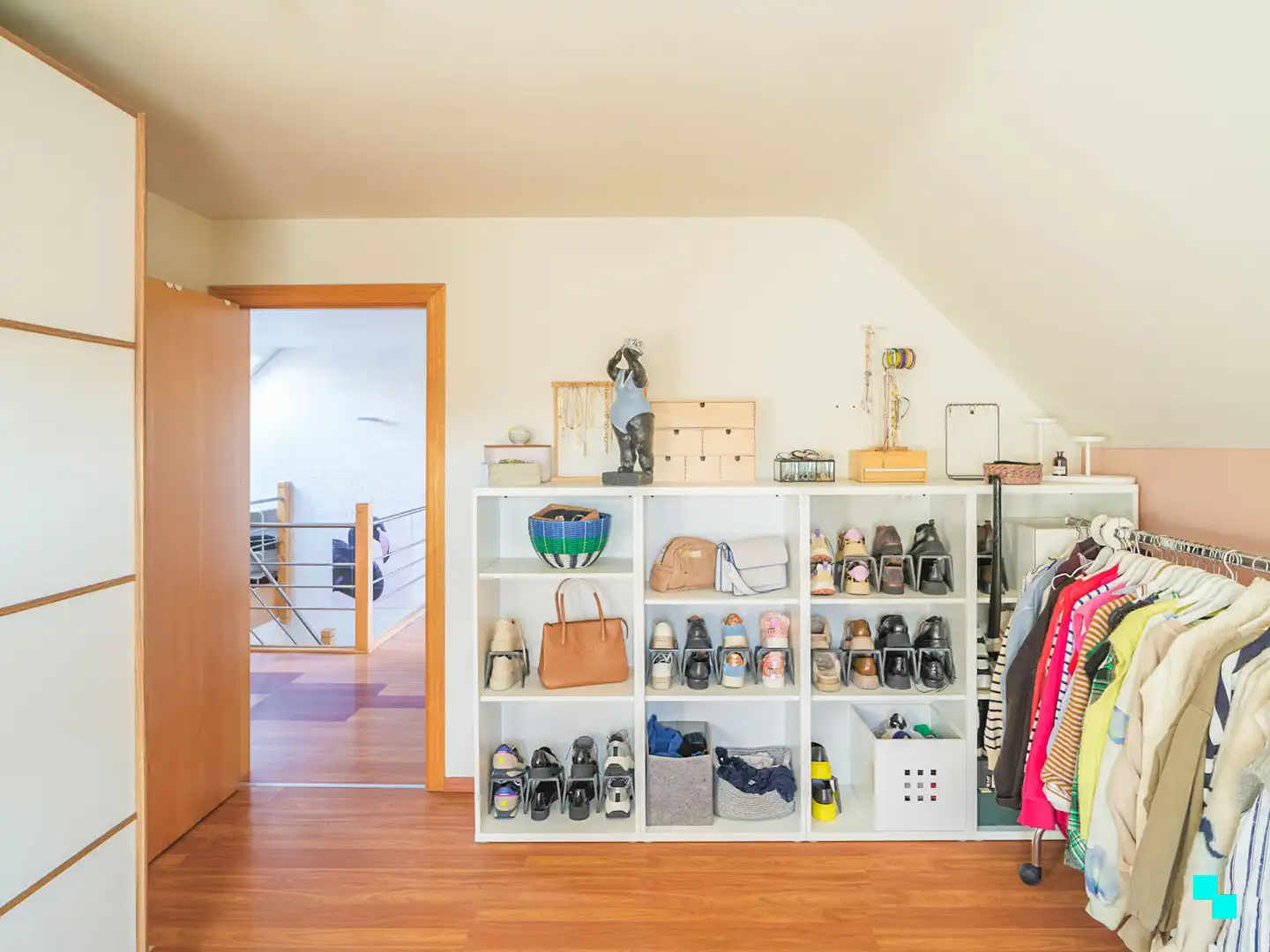 Villa met zonnige tuin en vier slaapkamers te Oostakker foto 18