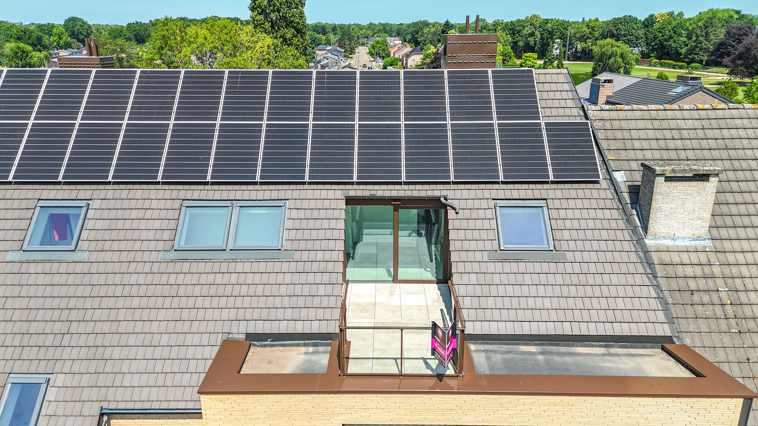 Modern nieuwbouw penthouse met zonneterras en garage! foto 32