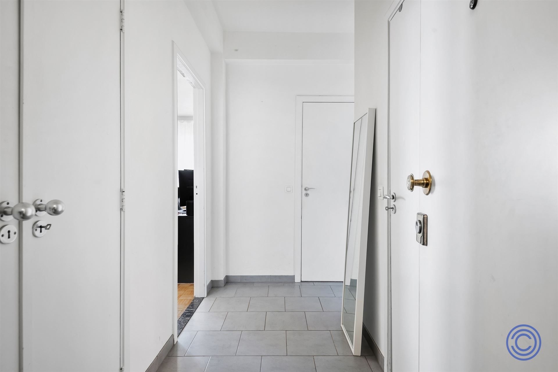 Gezellig en ruim 2-SPLK appartement in hartje A'pen! foto 6