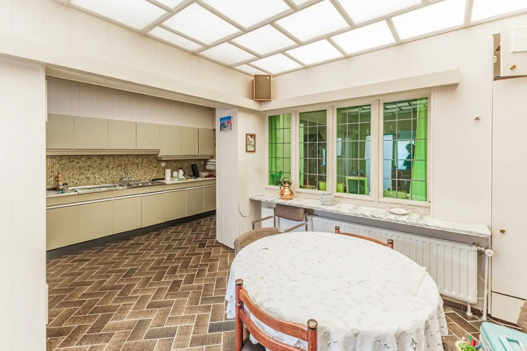 Ruime woning met 3 slaapkamers foto 8