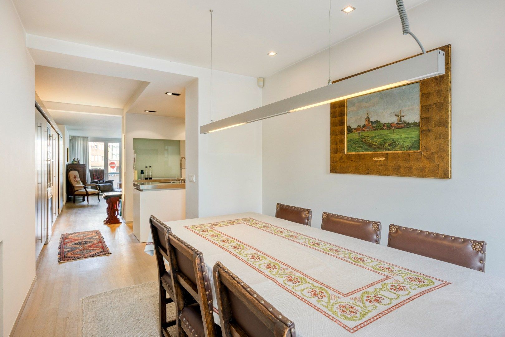 Gelijkvloers appartement met een terras van 50m²,  3 slaapkamers en 2 staanplaatsen in het centrum van Leuven! - bewoonbare opp. 147m²  foto 15