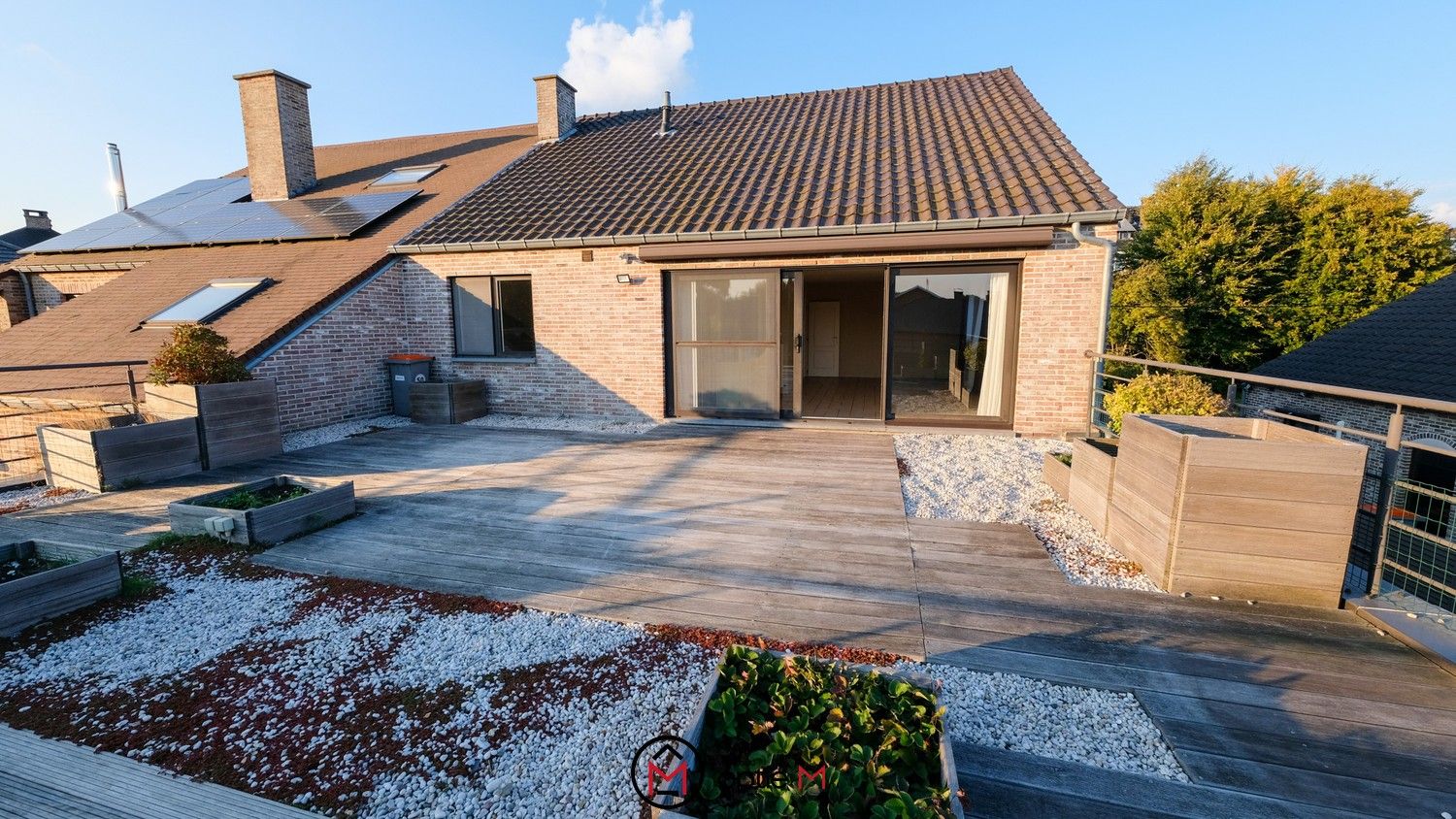 Investeringspand met handelsruimte en appartement in Merem Bilzen foto 7