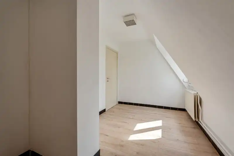 Stijlvolle woning met 3 slaapkamers en zalige tuin foto 27