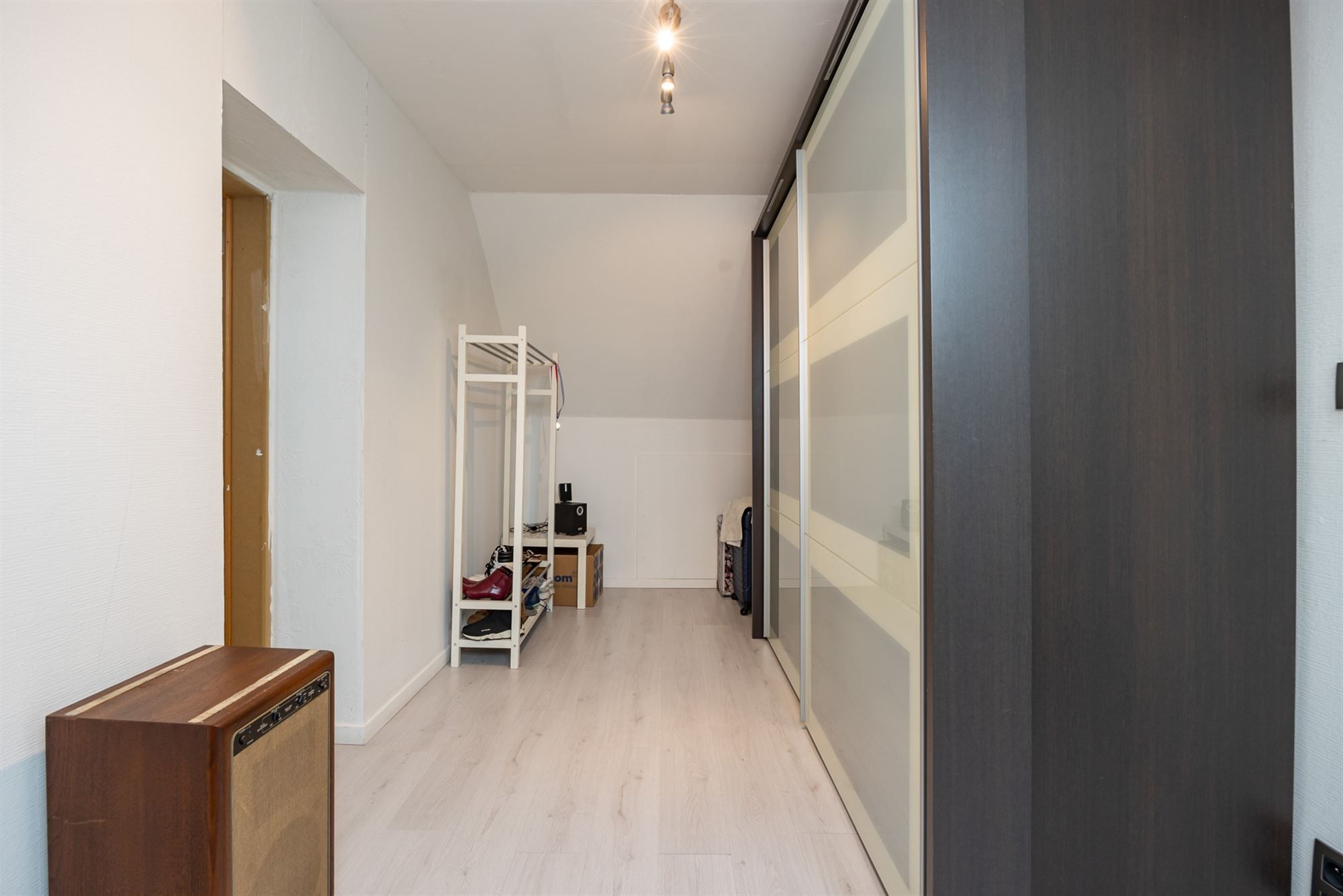 Instapklare, energiezuinige woning met ruime tuin en zwembad foto 19