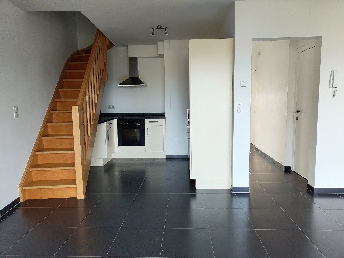 Fantastisch gelegen duplex met 3 slaapkamers foto 9