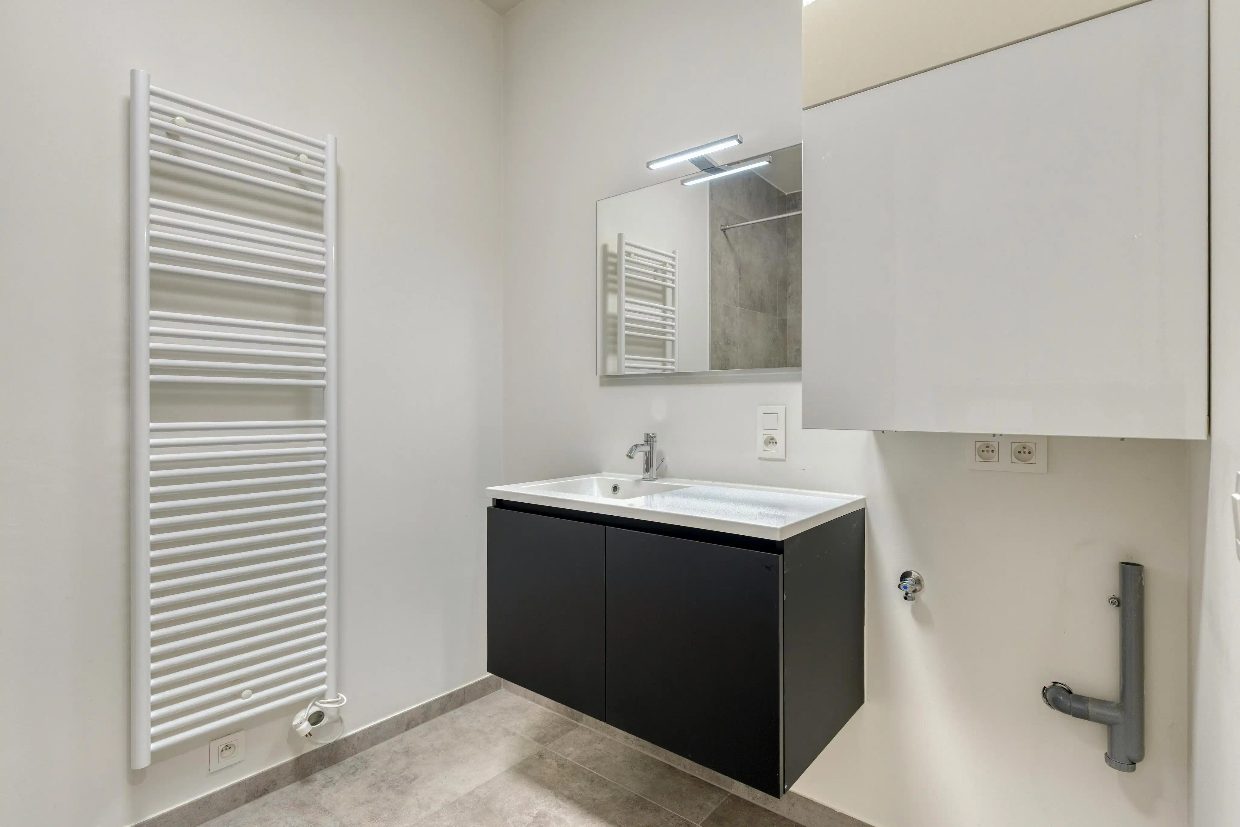 Recent en lichtrijk appartement met zuidgericht terras in hartje Poperinge foto 16