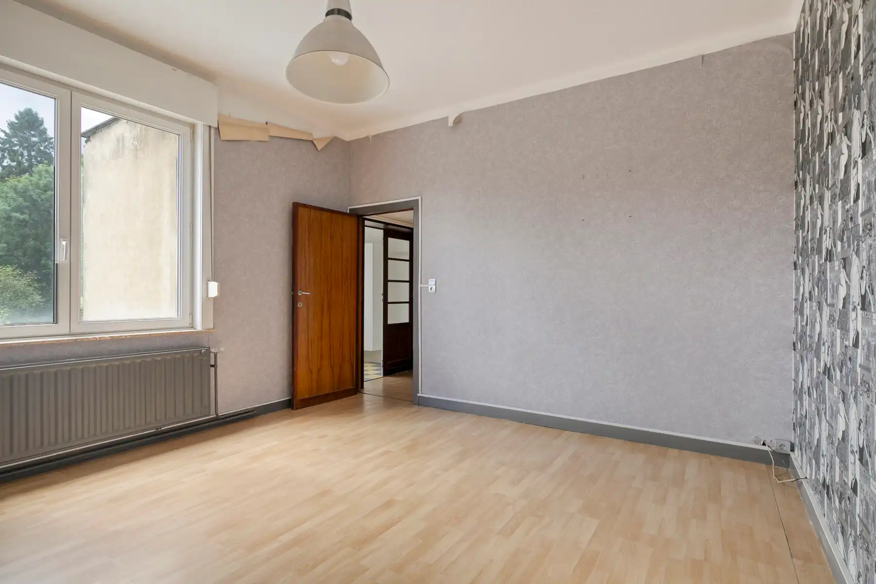 Eengezinswoning met 3 kamers, inrichtbare zolder en tuin foto 11