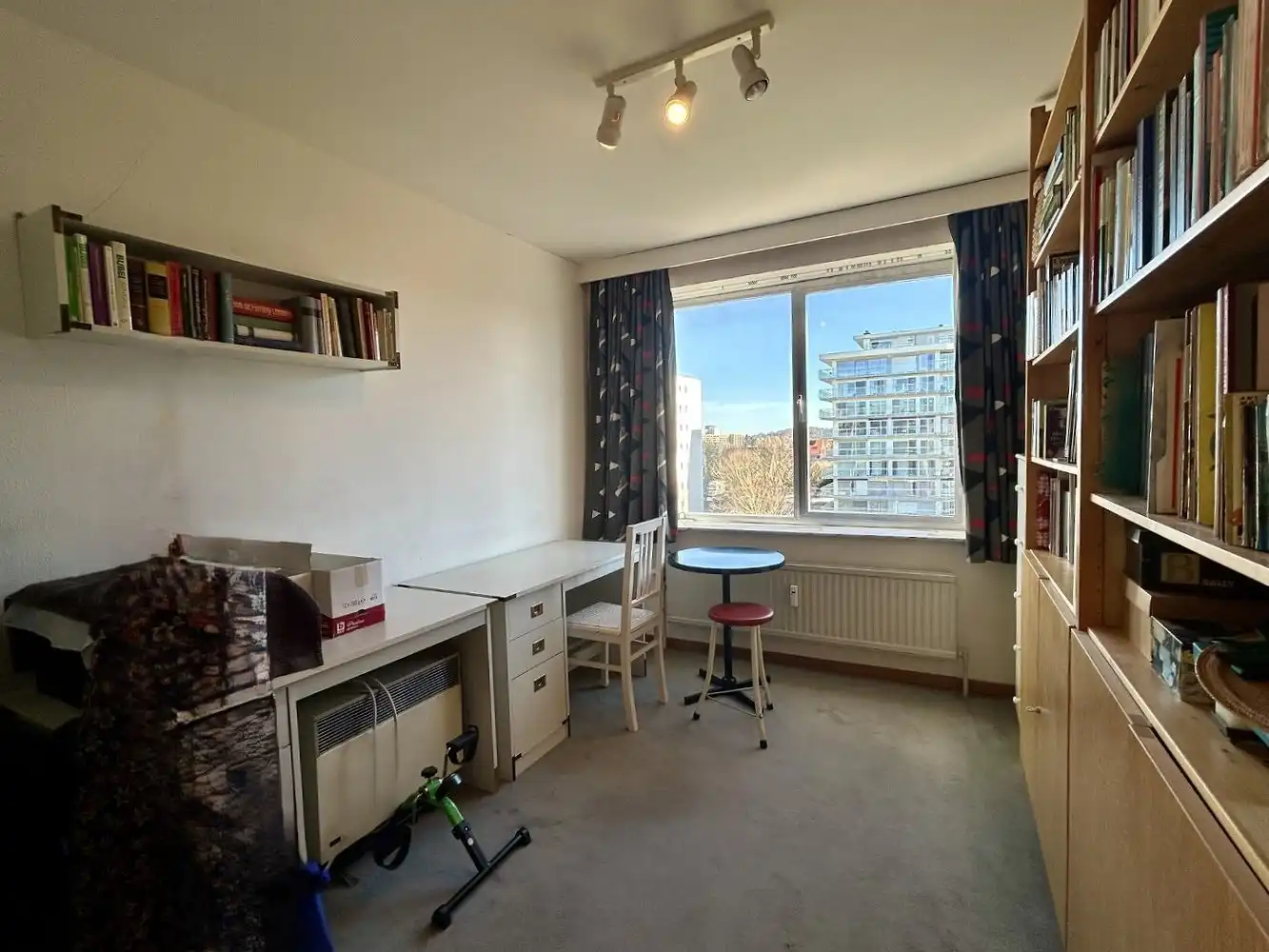 Ruim 3-kamerappartement met garagebox en autostaanplaats foto 17