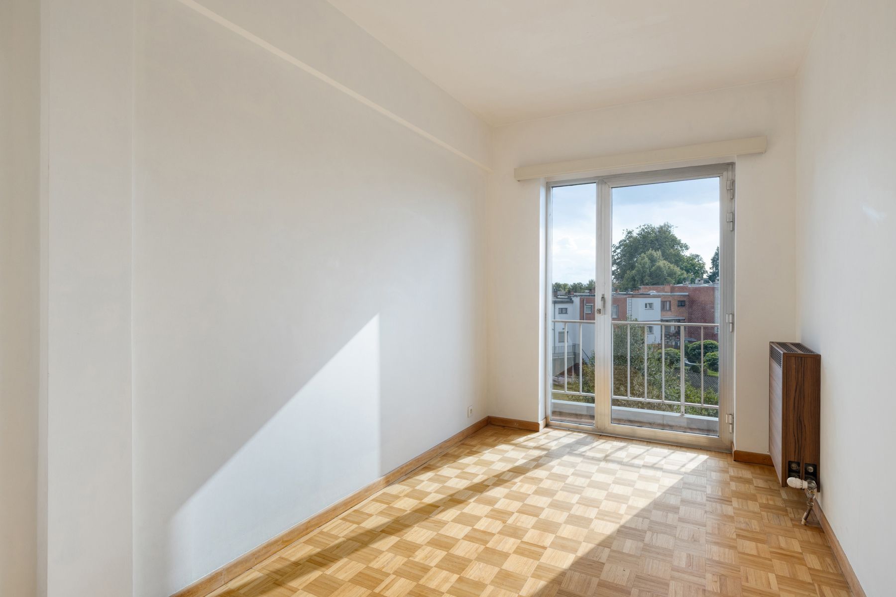 RUSTIG GELEGEN APPARTEMENT + GARAGE TE KOOP IN REGIO ZELLIK foto 15