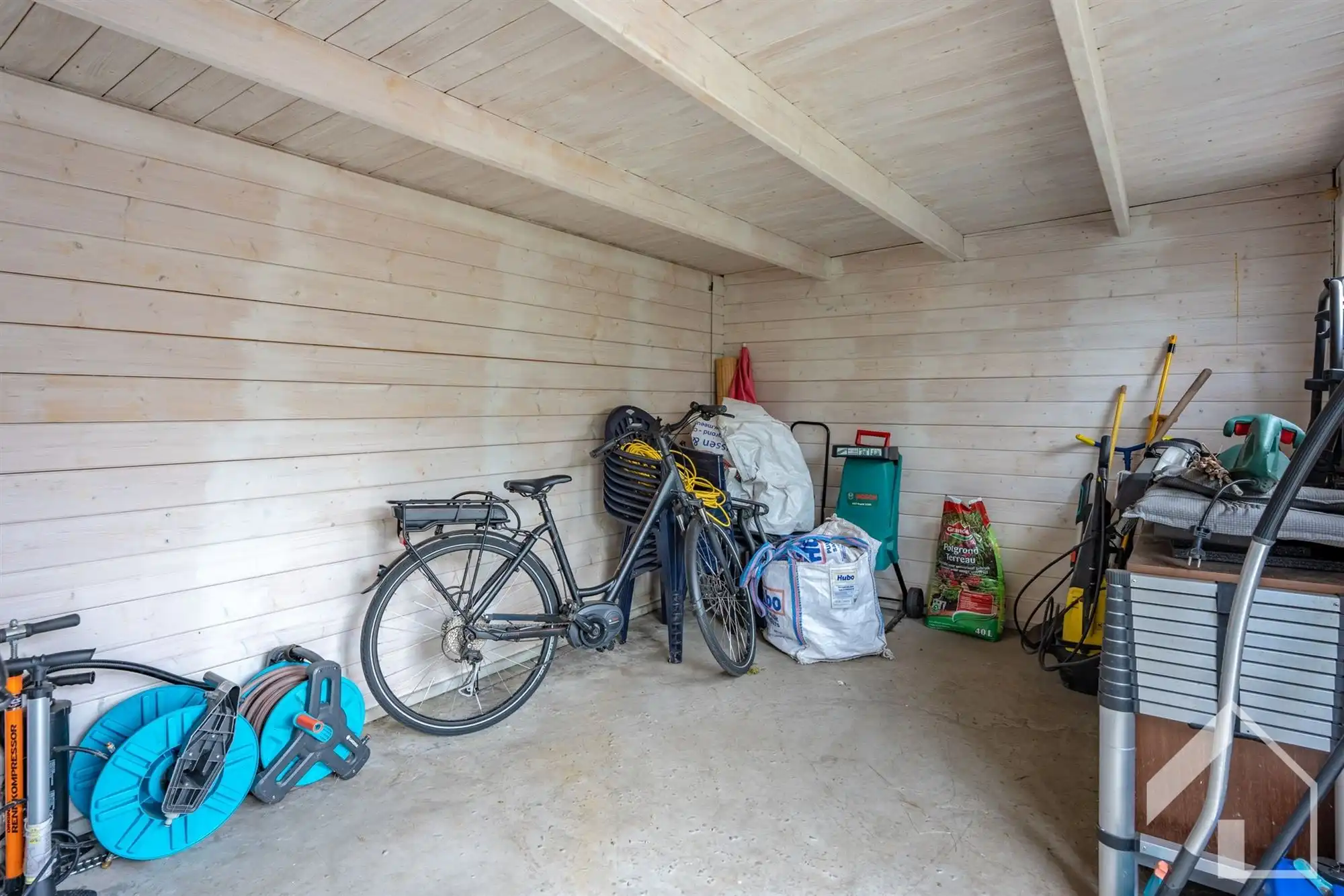Ruime gelijkvloerse woning met 3 slaapkamers en garage foto 16
