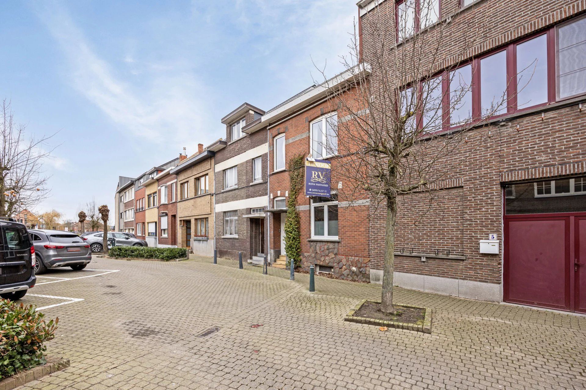 GEZELLIGE STADSWONING MET VEEL POTENTIEEL OP GOEDE LOCATIE IN RUNKST foto 3