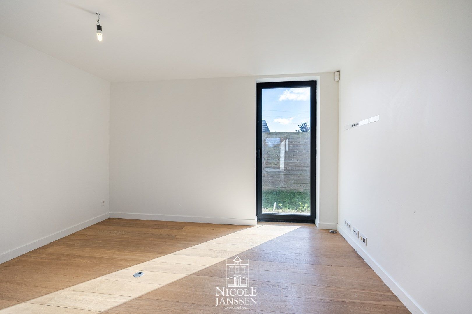 Energiezuinige villa met vijf slaapkamers in een rustige, groene omgeving  foto 16