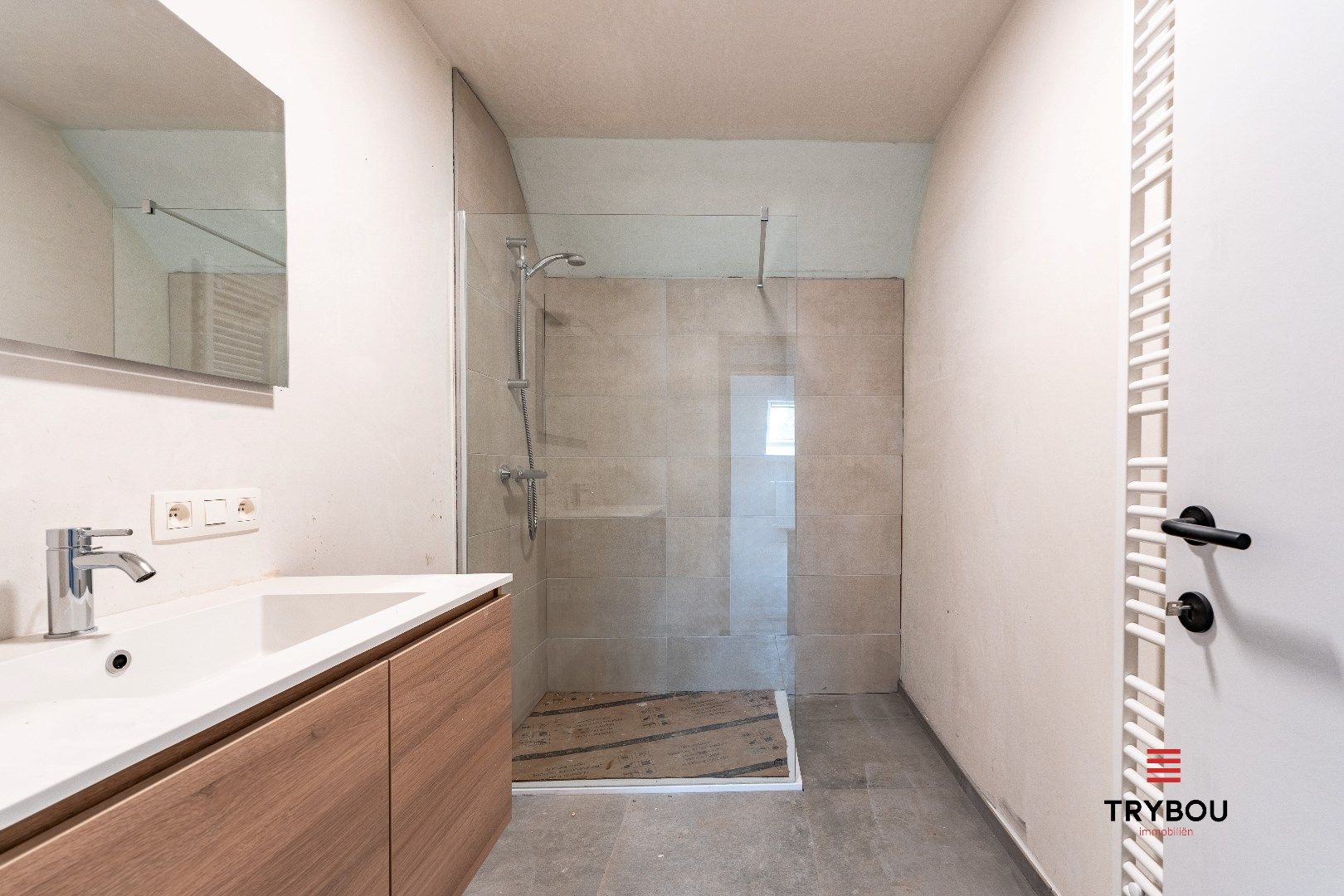 Gezellige huurwoning met 3 slaapkamers en tuin foto 13