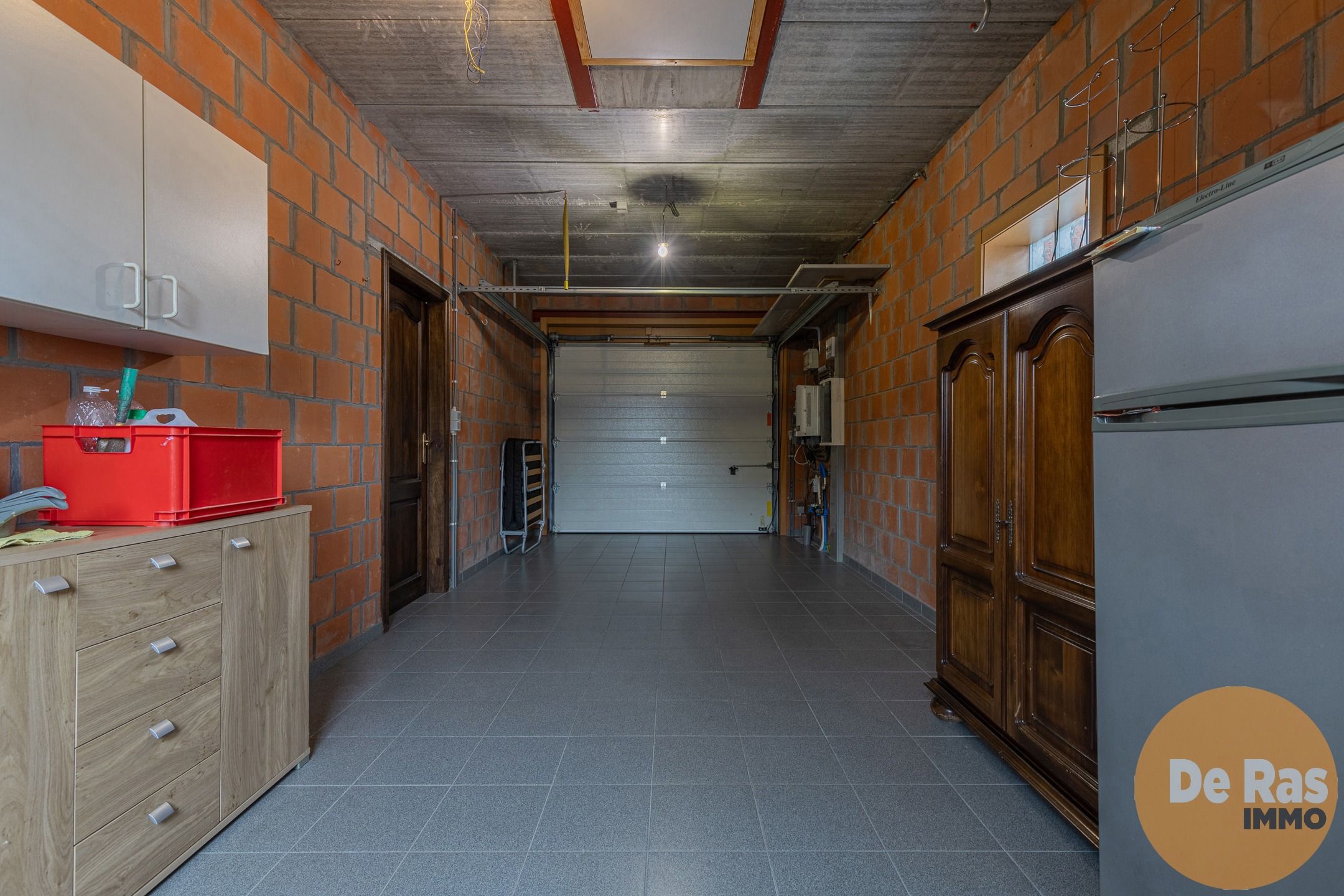 WICHELEN - Goed onderhouden woning op goede locatie met tuin foto 14