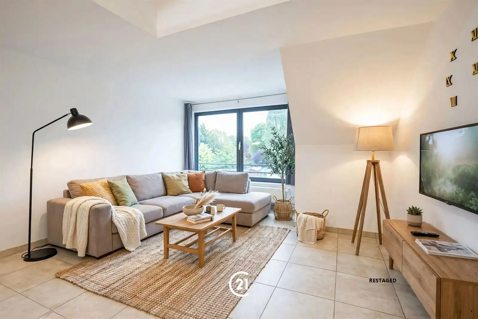 Modern en energiezuinig wonen op een strategische locatie foto {{pictureIndex}}