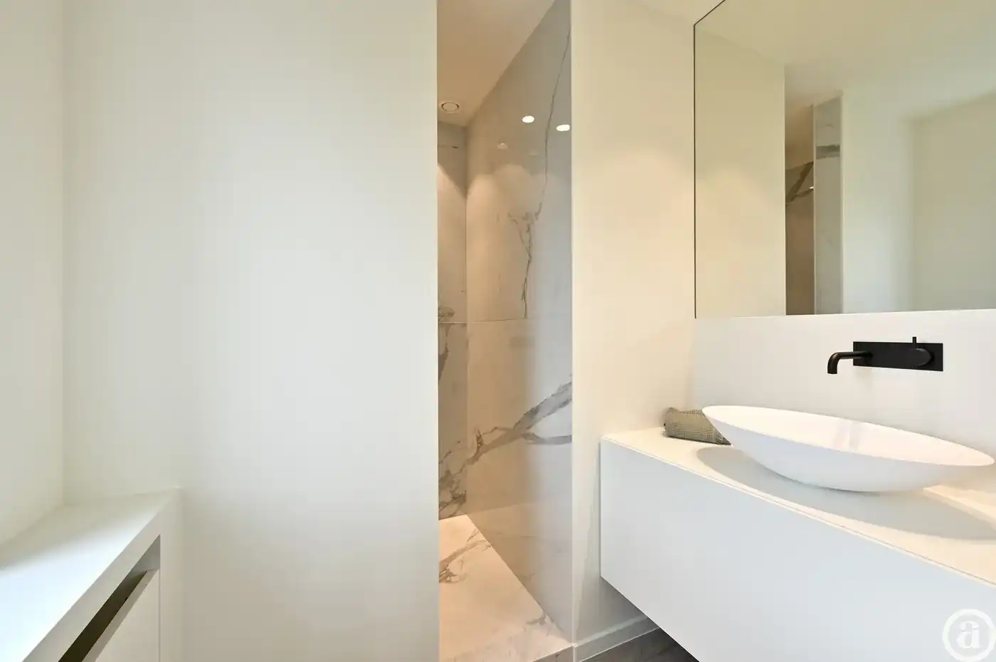 Instapklaar hoekappartement met prachtig zicht op het Zegemeer. foto 19