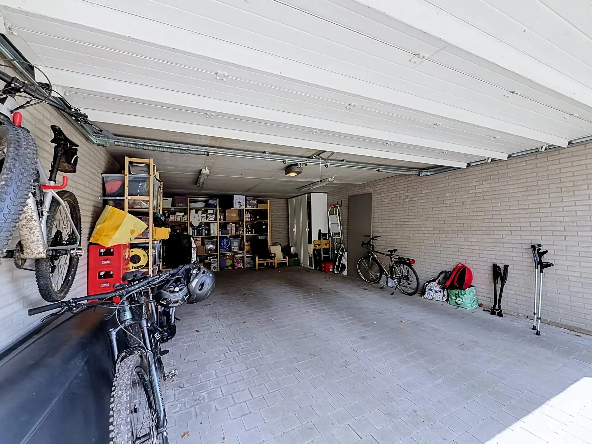Luxe triplex met dubbele garage, 5 slaapkamers en 2 badkamers  in hartje Mol centrum foto 48