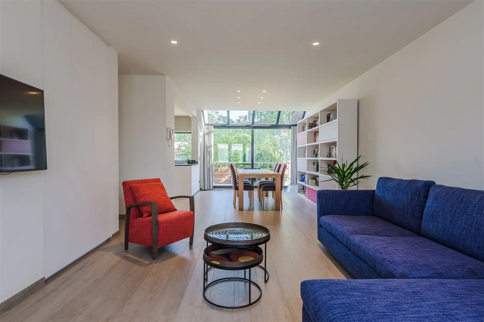 Stijlvolle bel-etagewoning met zonnige tuin foto 13