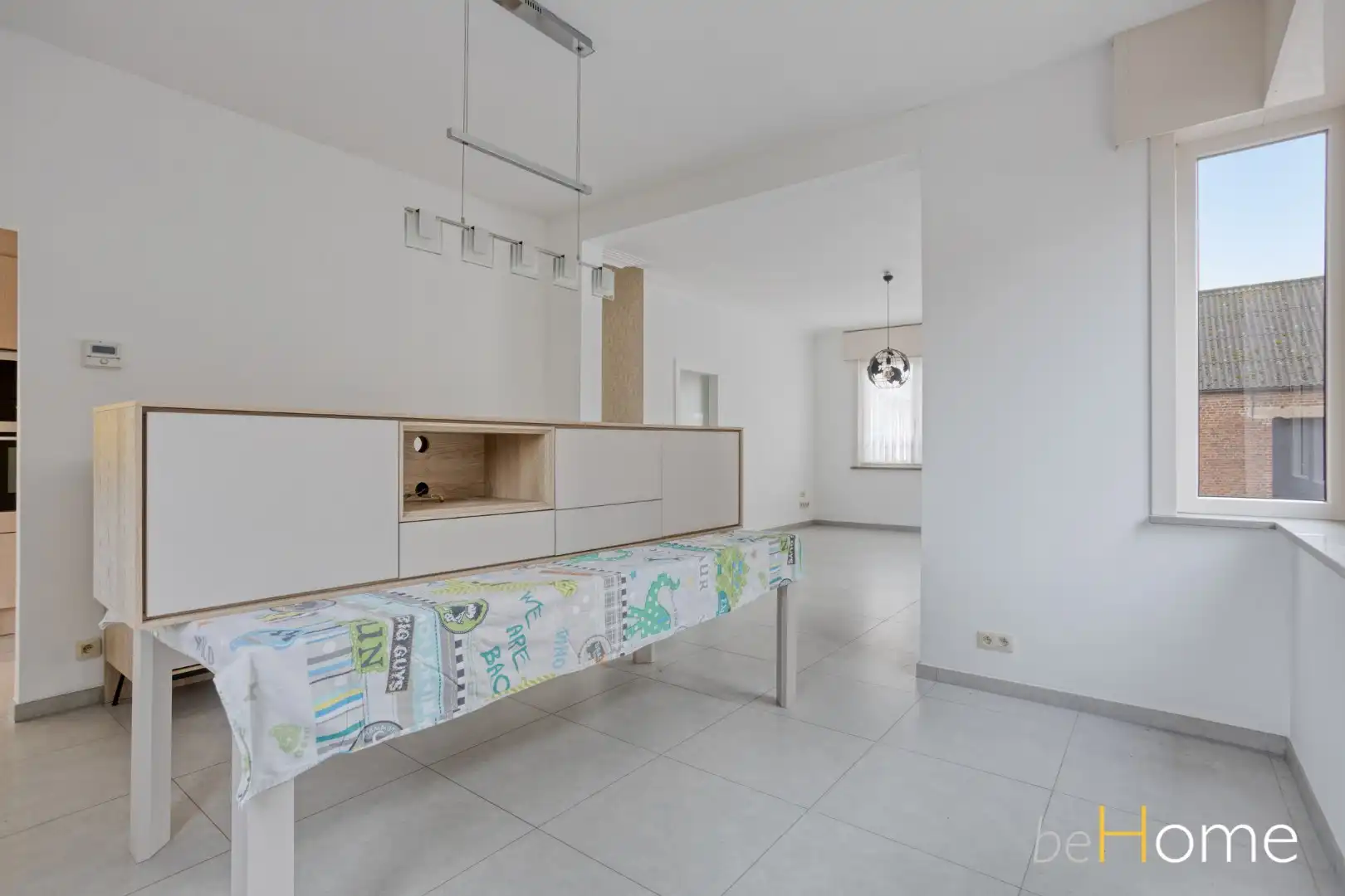 TE HUUR - Instapklare halfopen bebouwing in hartje Merchtem - Welkom Home! foto 8