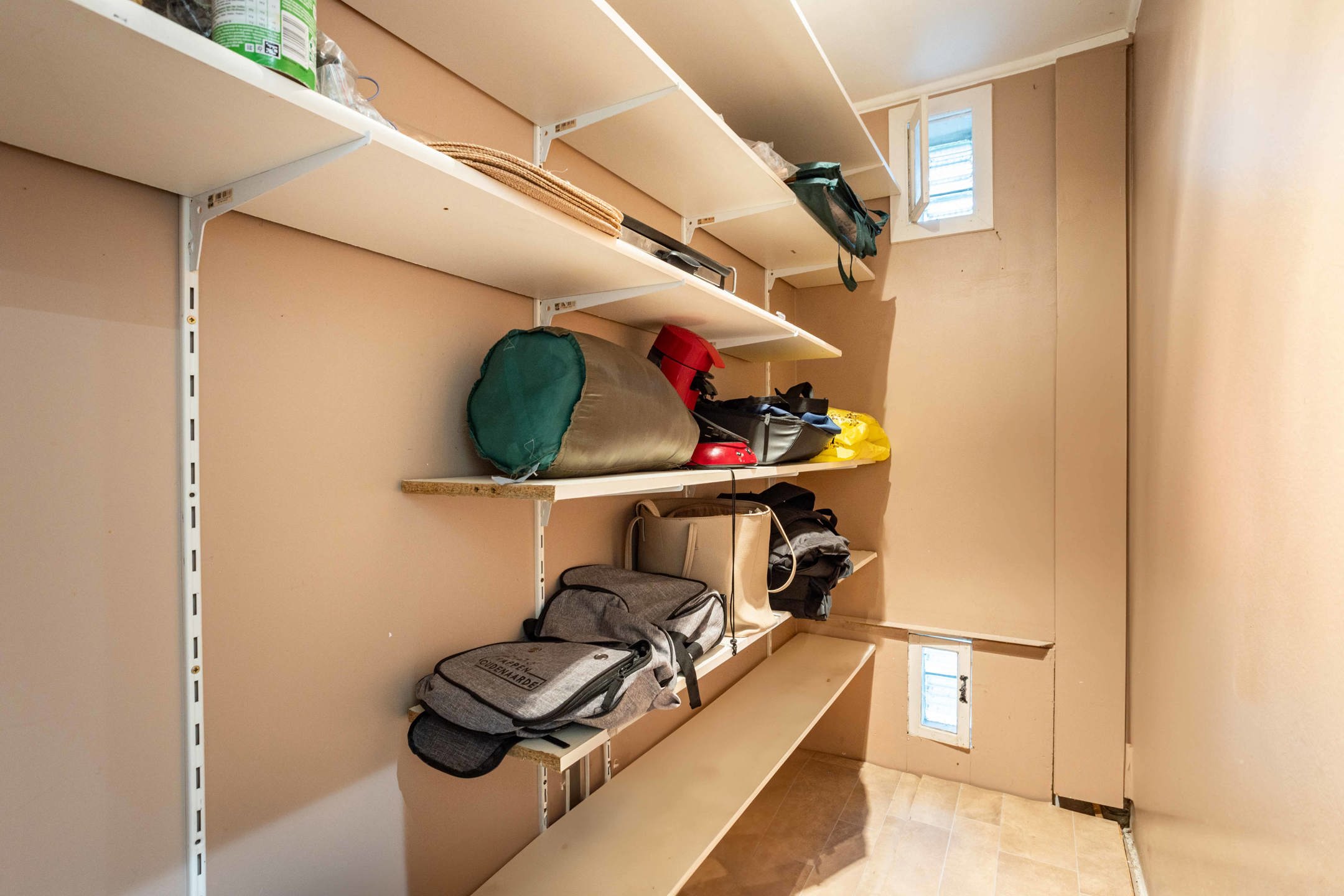 Alleenstaande villa met garage residentiële wijk te Ronse foto 26