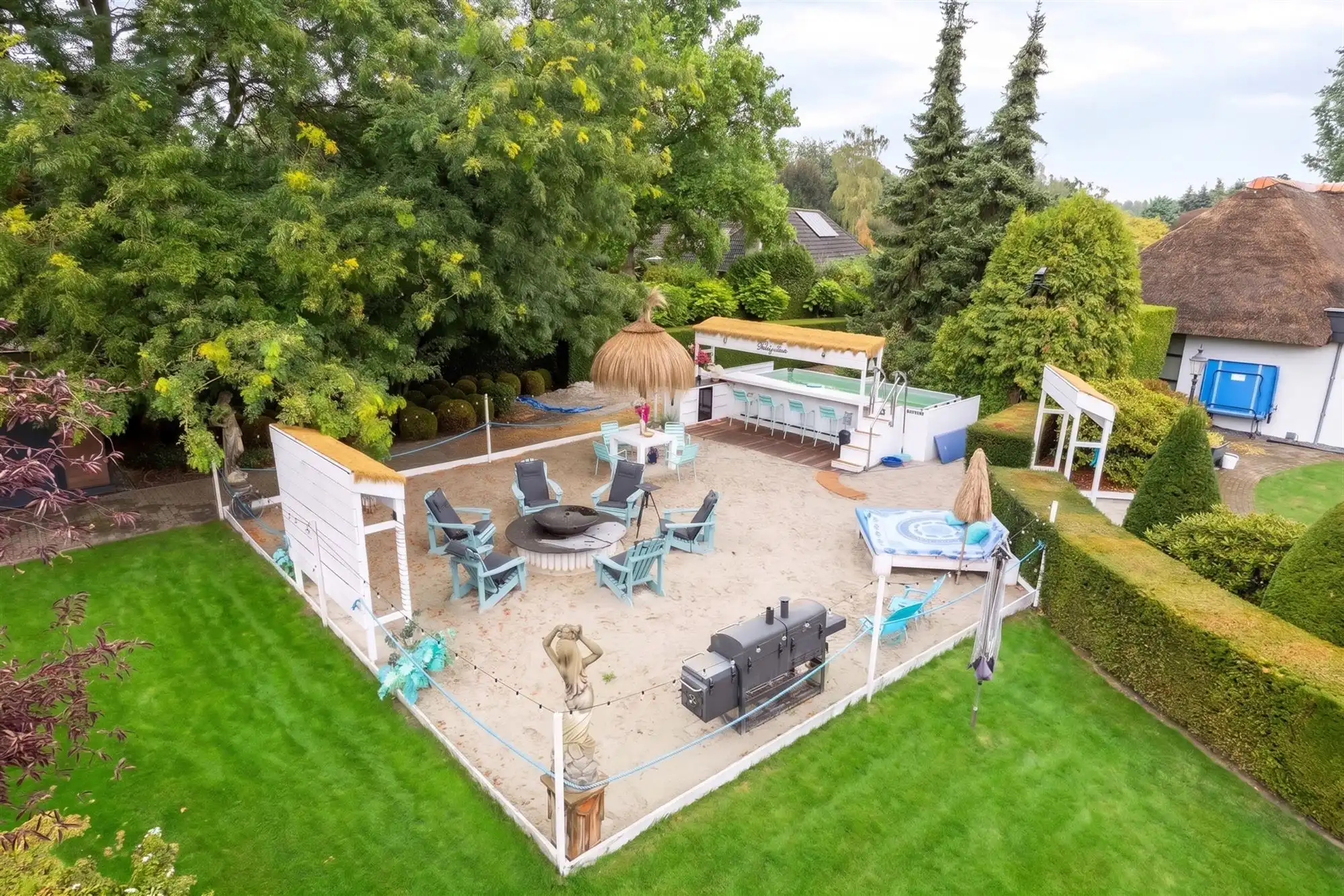 Knappe duo-villa op 8.843 m² in villawijk aan NL-grens. foto 75
