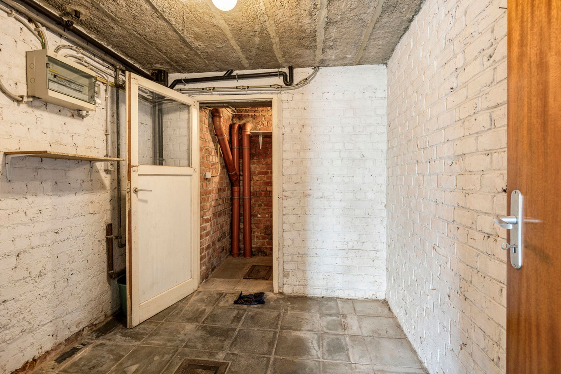 OPTIE Bel-etage woning met 4 slaapkamers, garage en tuin foto 29