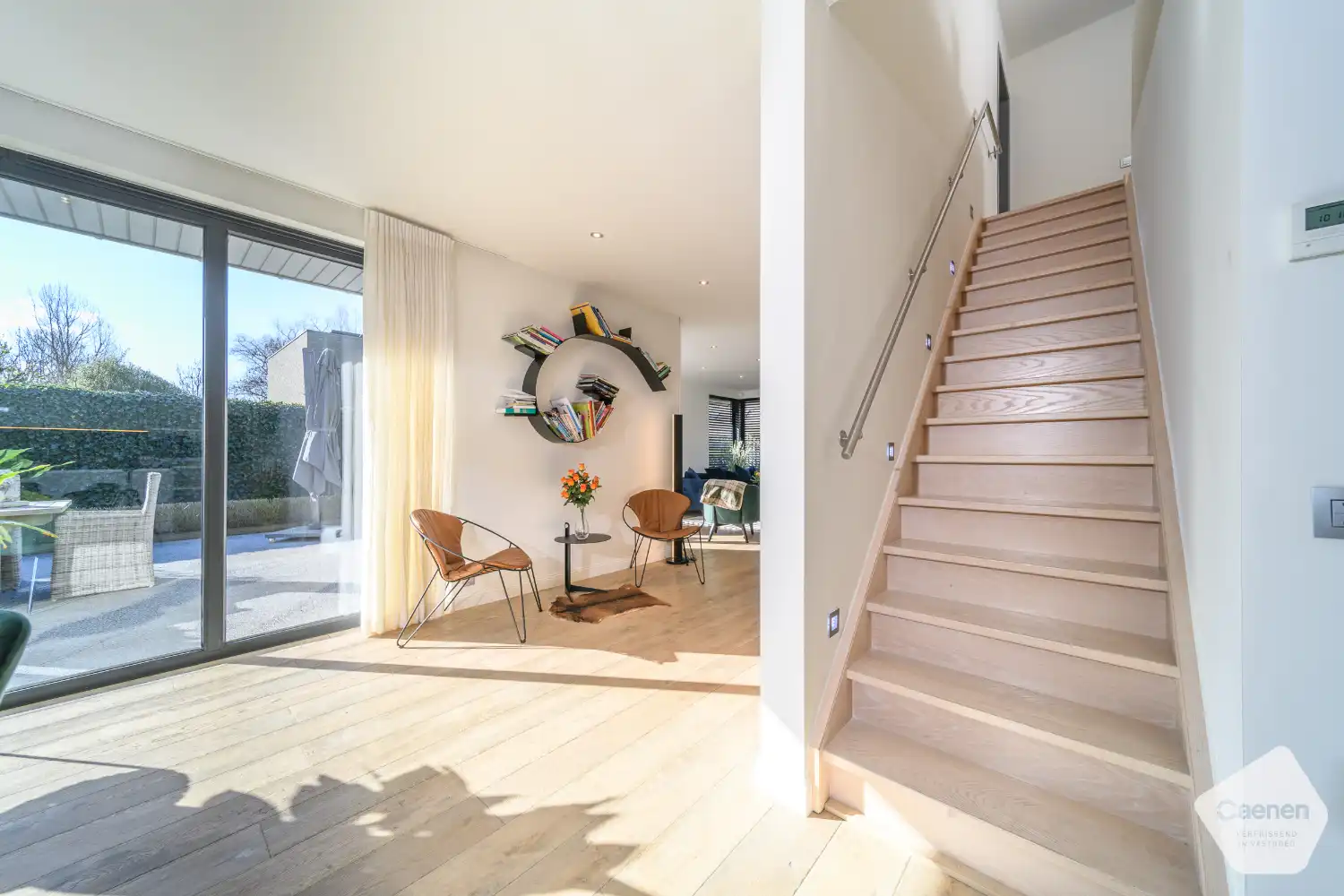 Moderne, energiezuinige villa met hoogwaardige afwerking op een mooi perceel in Sint-Idesbald foto 12