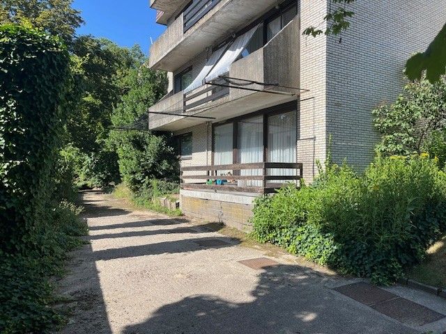 Gelijkvloers 2 slaapkamer-appartement op een topligging in Merelbeke foto 2