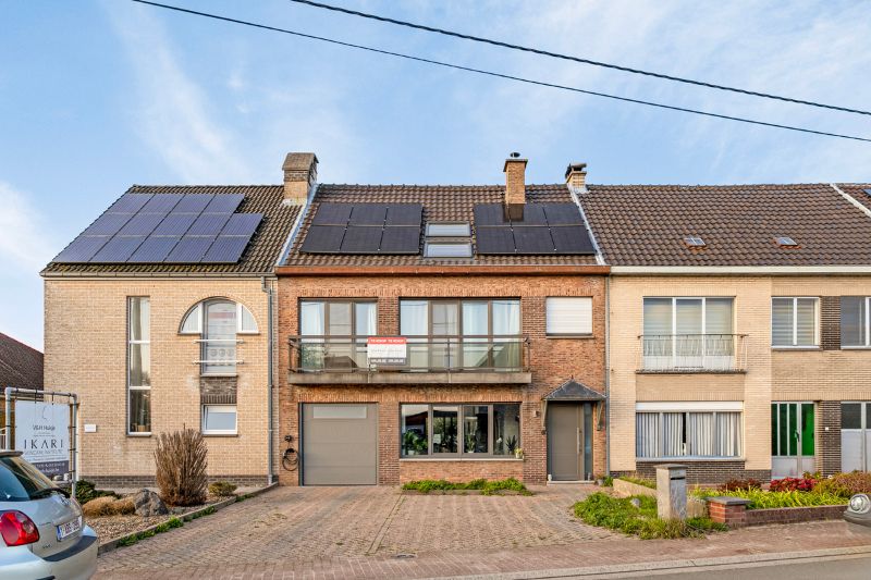 Sfeervolle woning in Idegem met zwembad en een prachtige ligging! foto {{pictureIndex}}