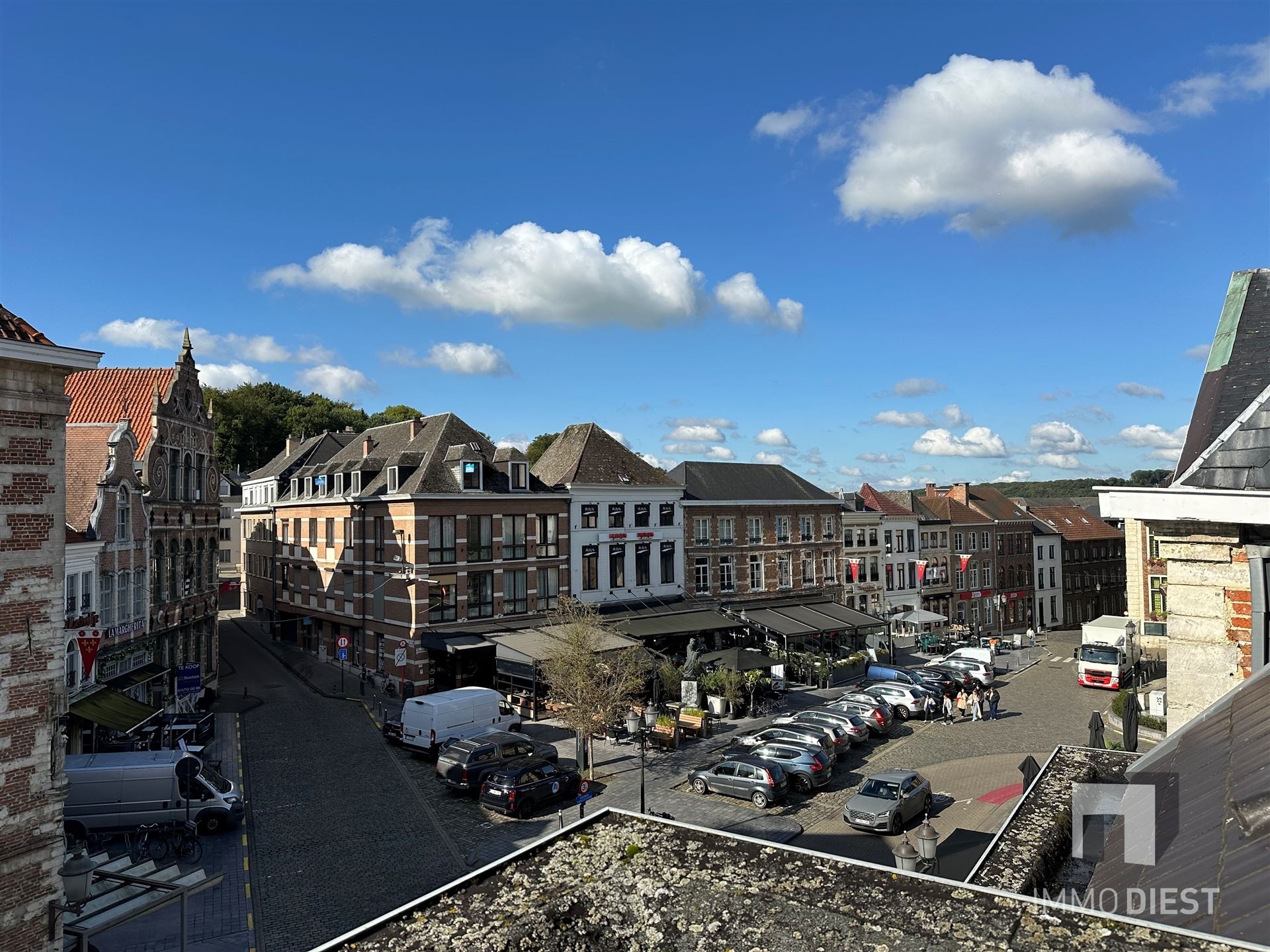 Knap appartement met 3 slpks op de markt van Diest (124m²)! foto 24